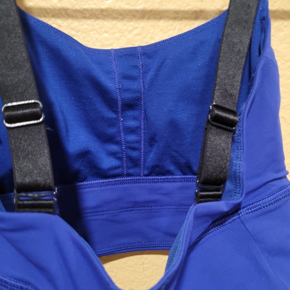 Lululemon top - Picture 4 of 5